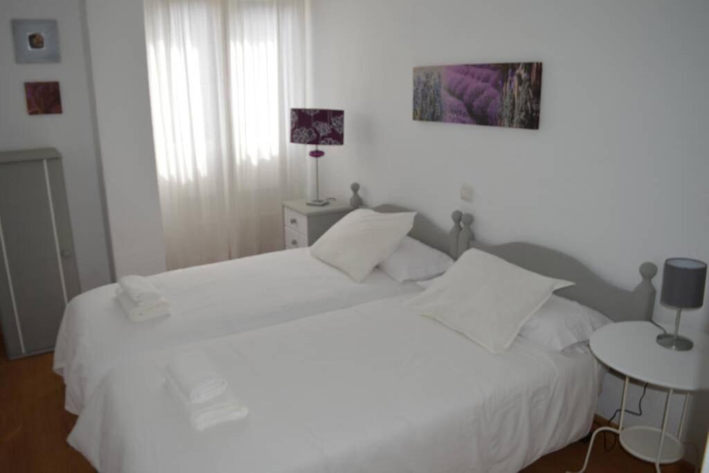 Apartamento turístico FARO DE LUNO San Vicente De La Barquera Exterior foto