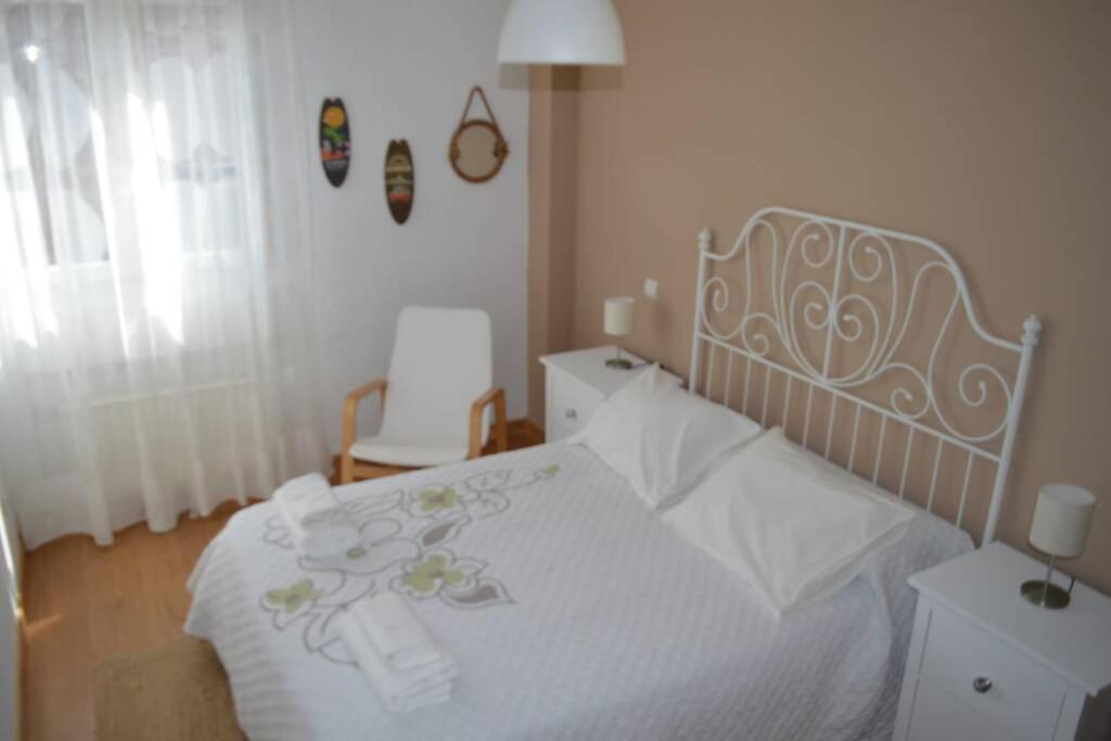 Apartamento turístico FARO DE LUNO San Vicente De La Barquera Exterior foto
