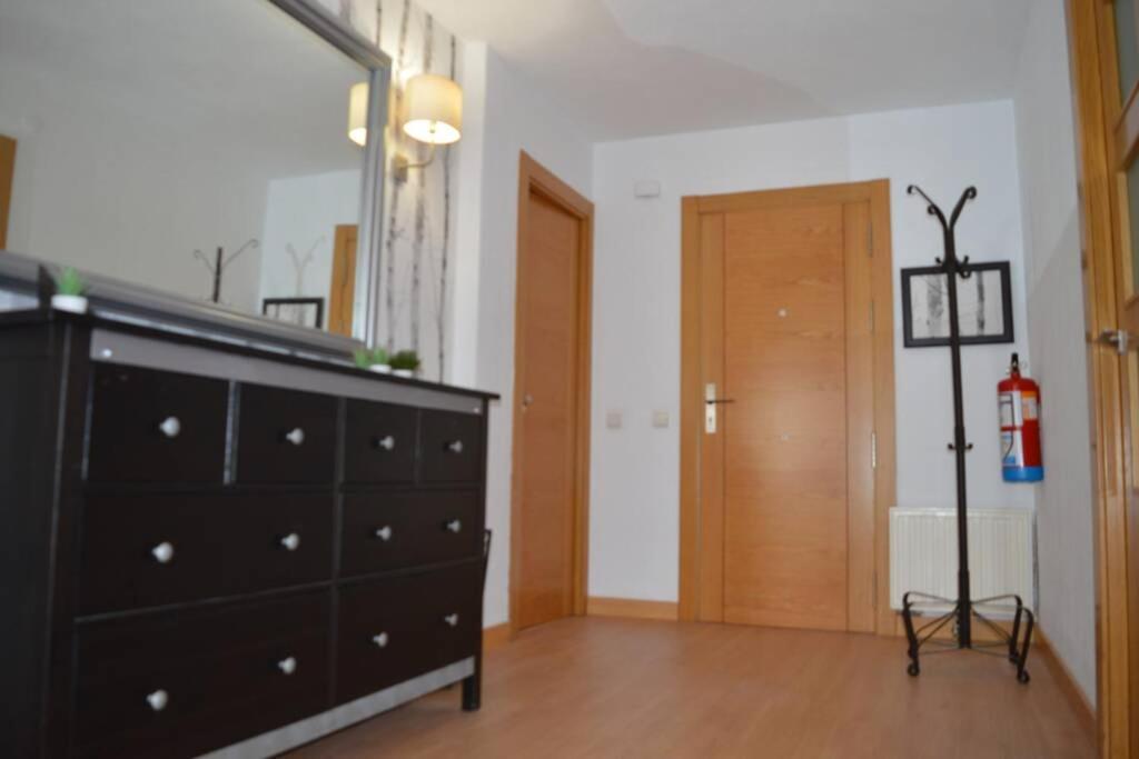 Apartamento turístico FARO DE LUNO San Vicente De La Barquera Exterior foto